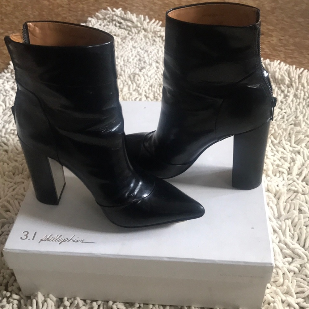 3.1 PHILIP LIM Peggy Ankle boot